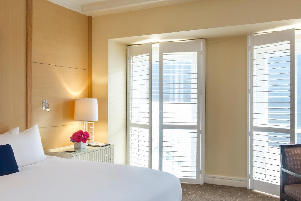 Superior Room 1 king-size bed