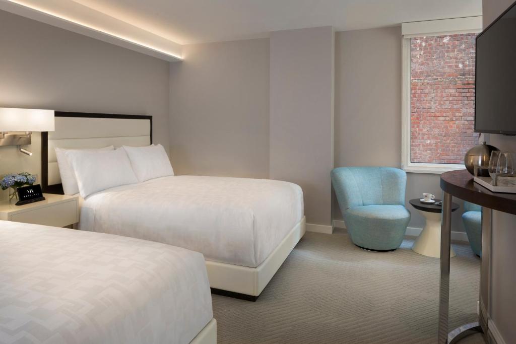 Deluxe Queen Room with Two Queen Beds