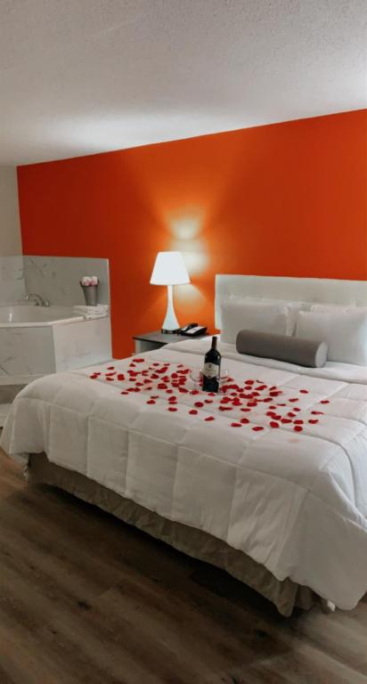 Deluxe King Room – Non-Smoking