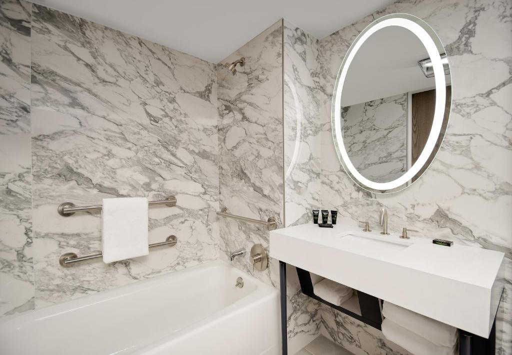 King Room – High Floor