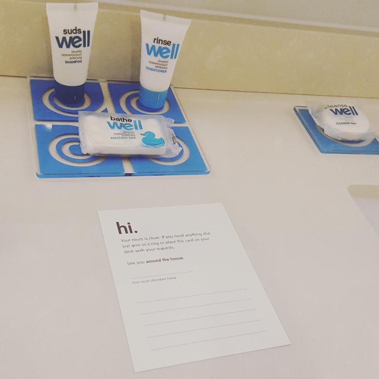 Queen Room with Two Queen Beds – Oceanfront