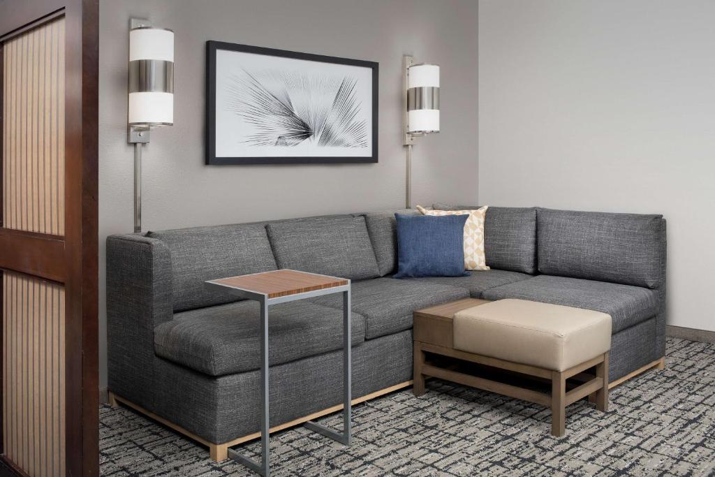 Queen Room with Two Queen Beds Sofa Bed and Accessible Tub