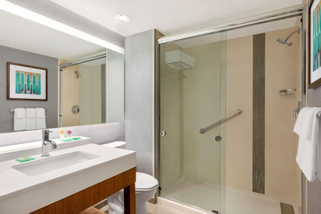 King Room with Sofa Bed – High Floor