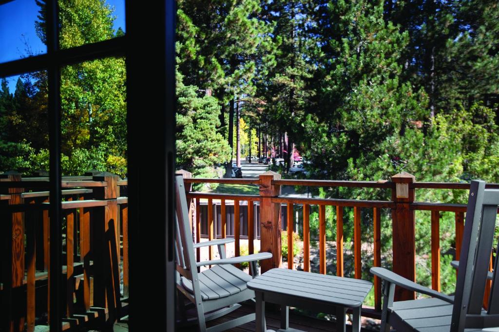 King Room with Balcony