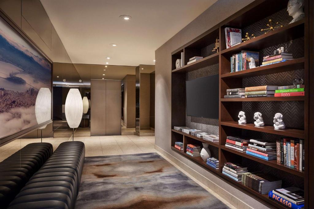 Double Room with Two Double Beds – Club Access