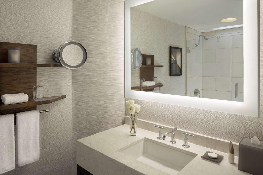 King Room – Club Access