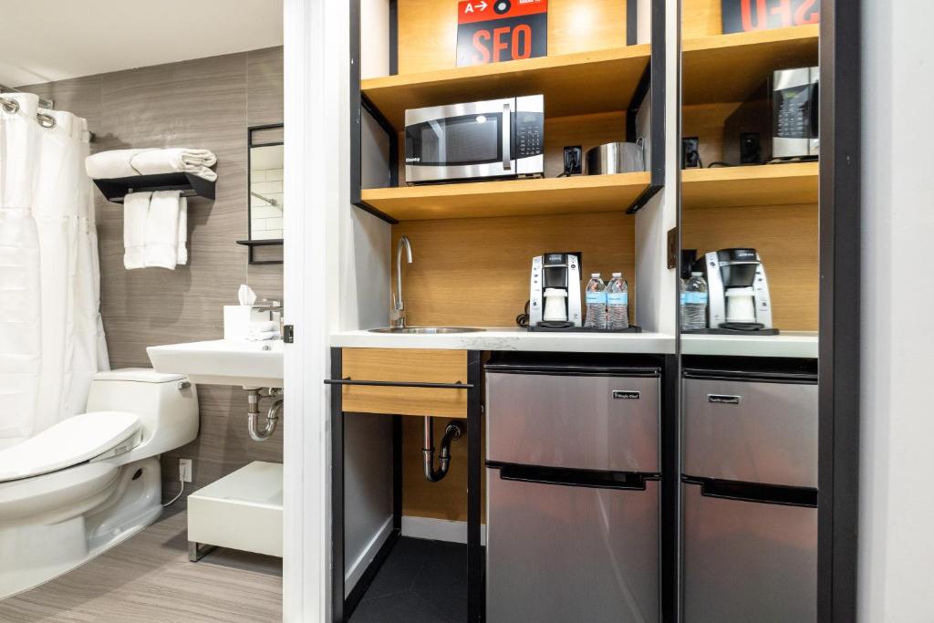 Double Room with Two Double Beds