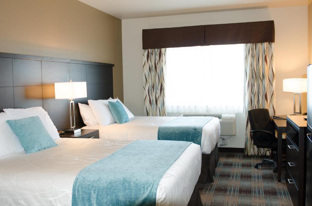 Queen Room with Two Queen Beds