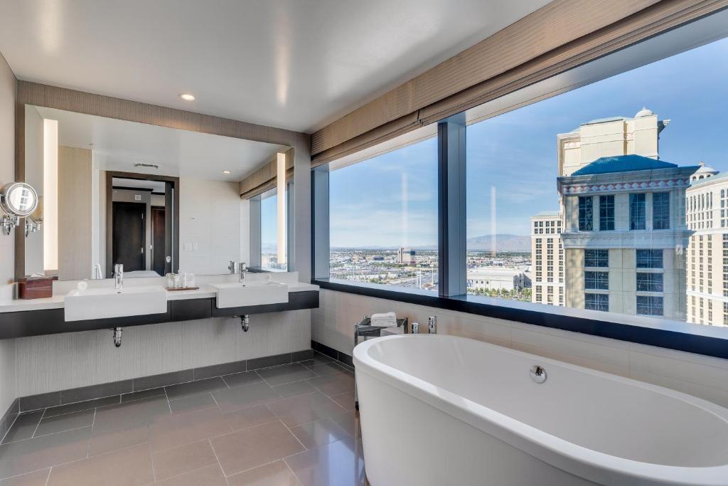 City Corner Suite 1 Bedroom