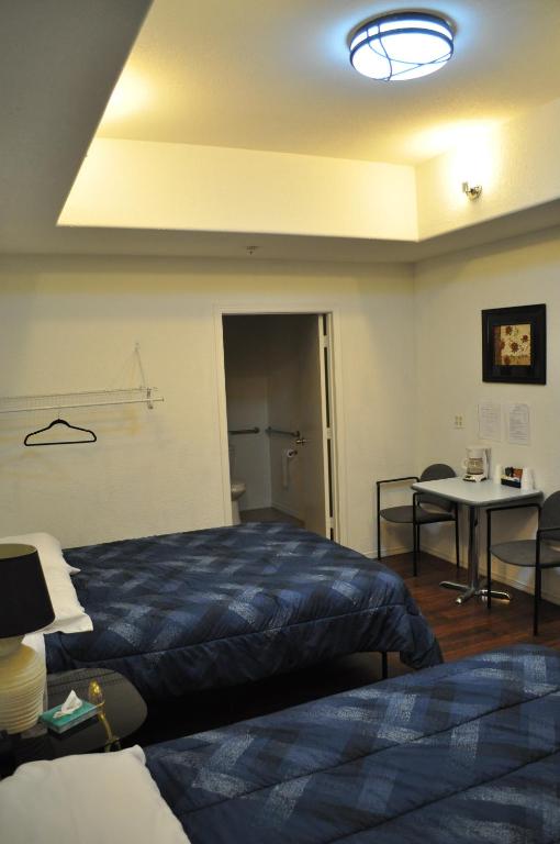 Queen Room with Two Queen Beds