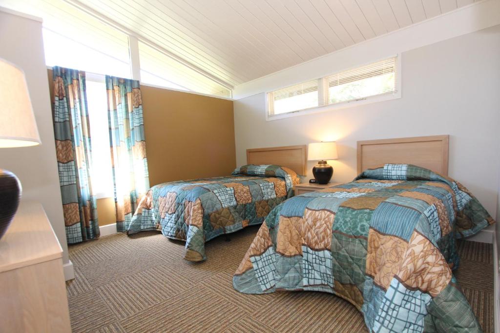 Three-Bedroom Executive Cottage ADA