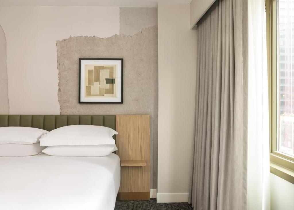 Premium Queen Room with Two Queen Beds – High Floor