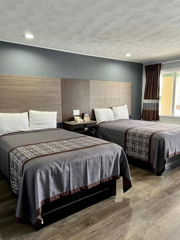 Double Room – Smoking