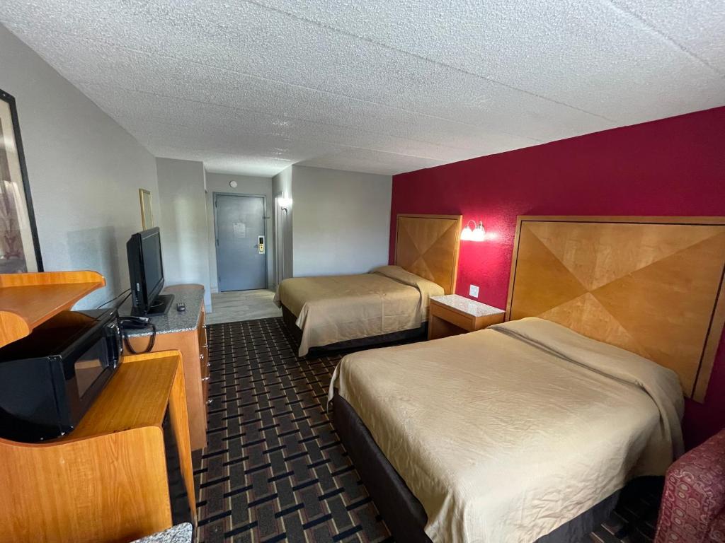 Double Room with Two Double Beds – Non-Smoking