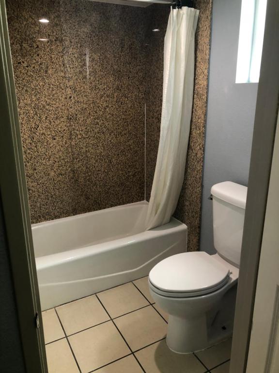 King Suite – Smoking