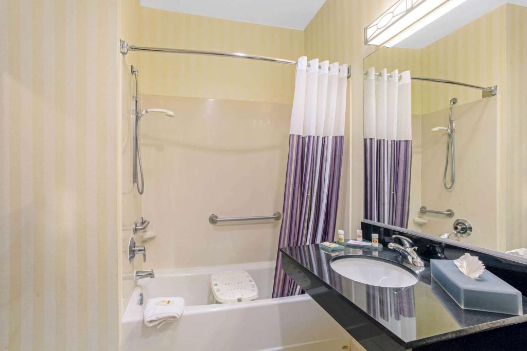 King Room – Disability Access