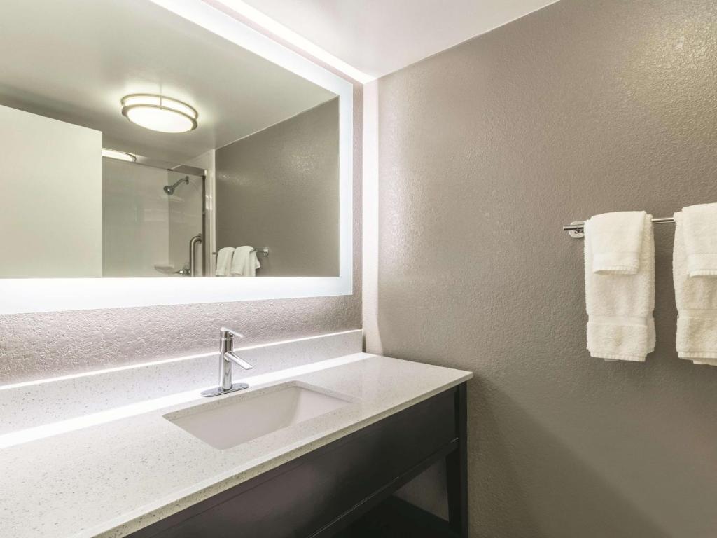 King Room – Disability Access