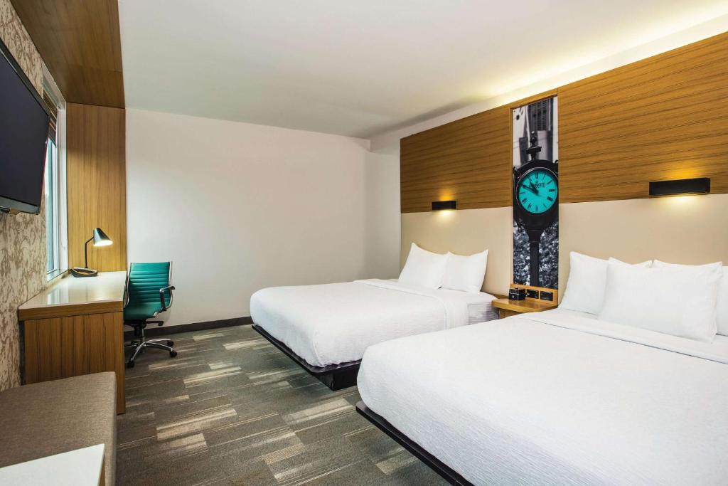 Queen Room with Two Queen Beds