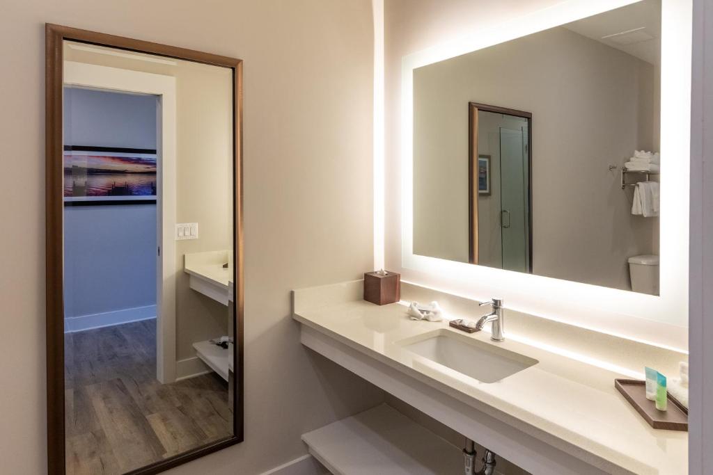 Resort Room with Two Queen Beds