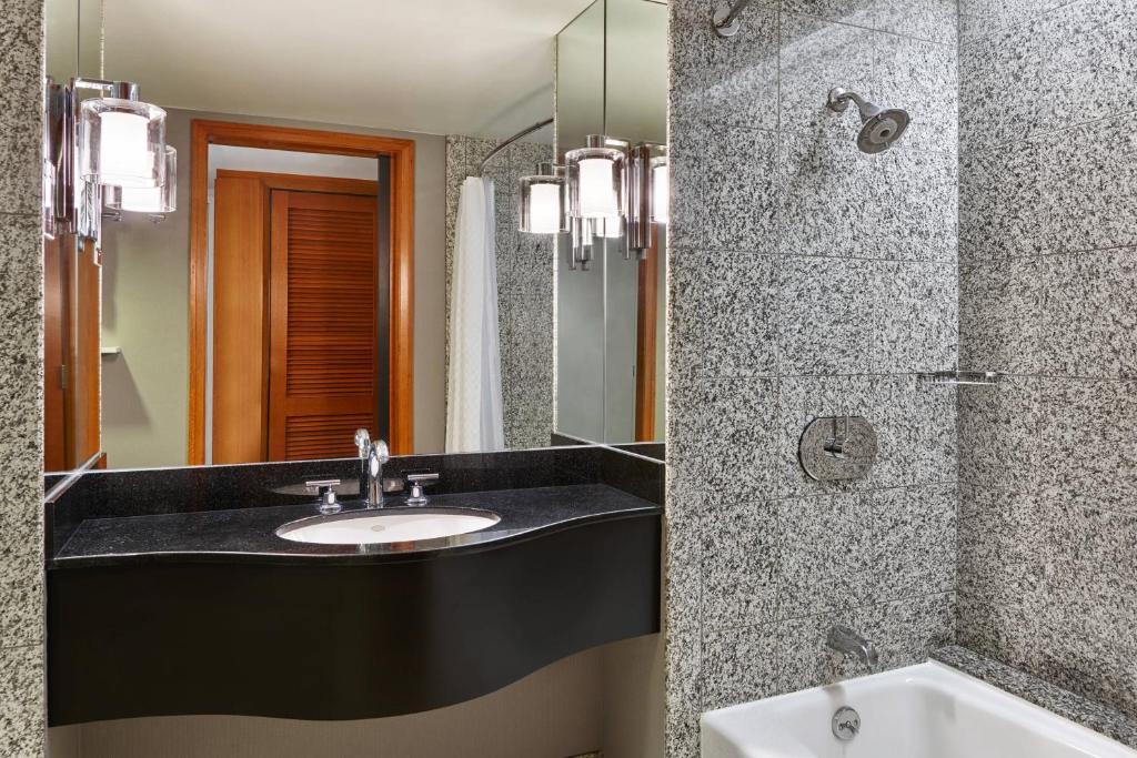 Guest room 2 Double City view