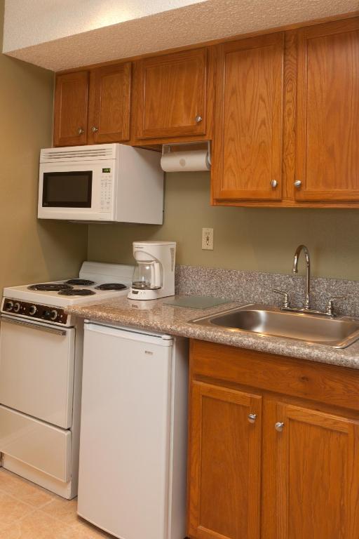 Studio – Non-Smoking