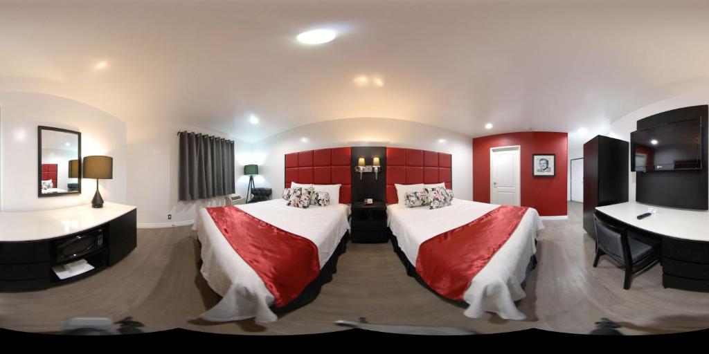 Double Room with Two Double Beds