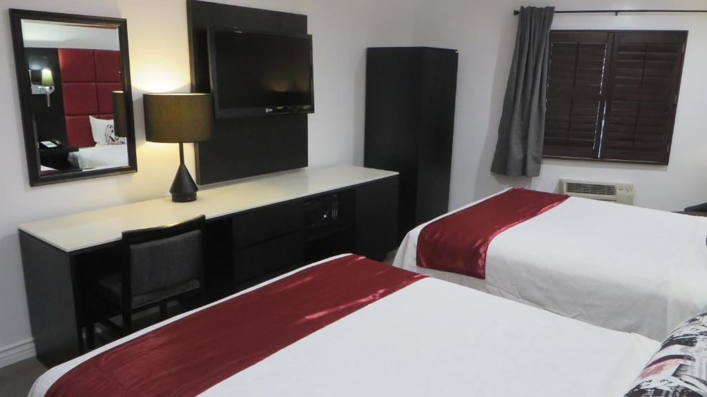 Double Room with Two Double Beds