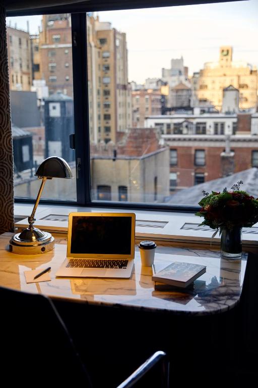 Grand Executive Suite