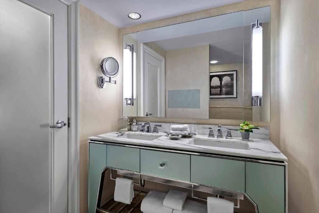 Grand Studio King Room