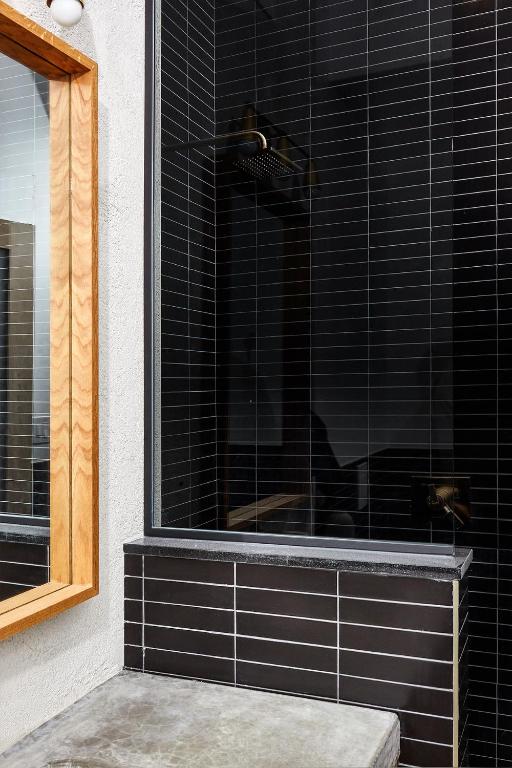 Second Floor Studio with Street View