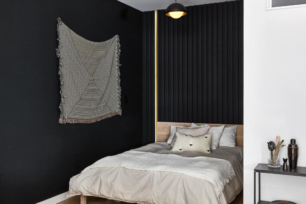 Studio with Street View