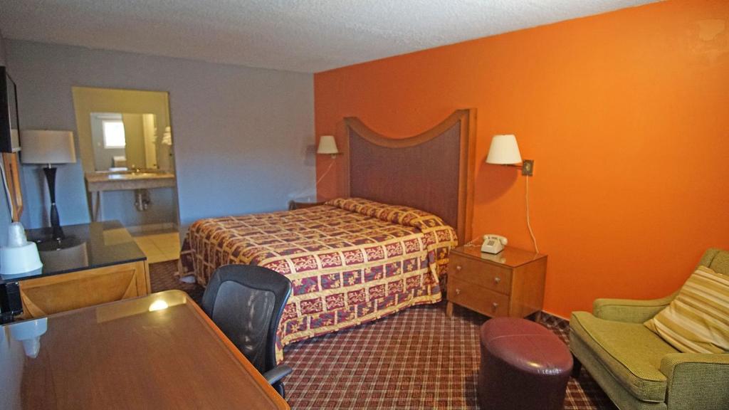 King Room Jacuzzi Non-Smoking