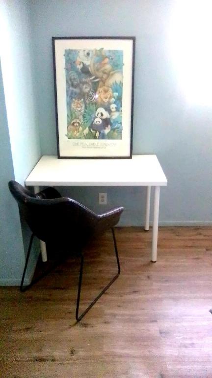 Queen Room with Shared Bathroom