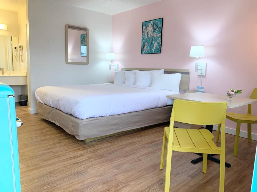 King Room – Non-Smoking