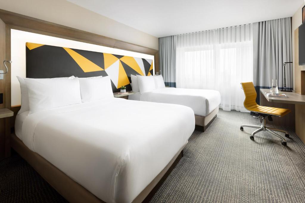 Social Deluxe Times Square Doubles