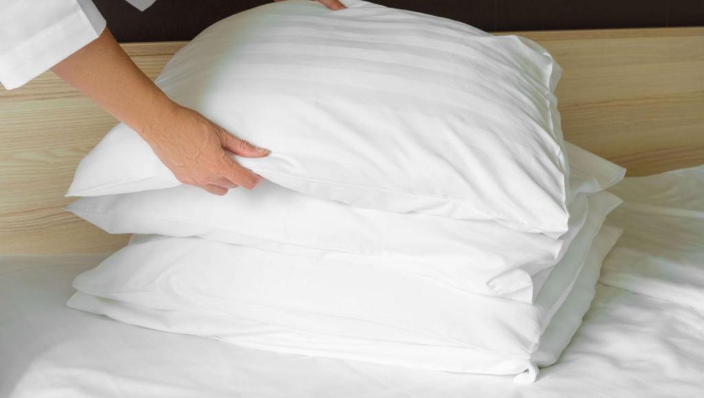 Corner King Room – Non-Smoking