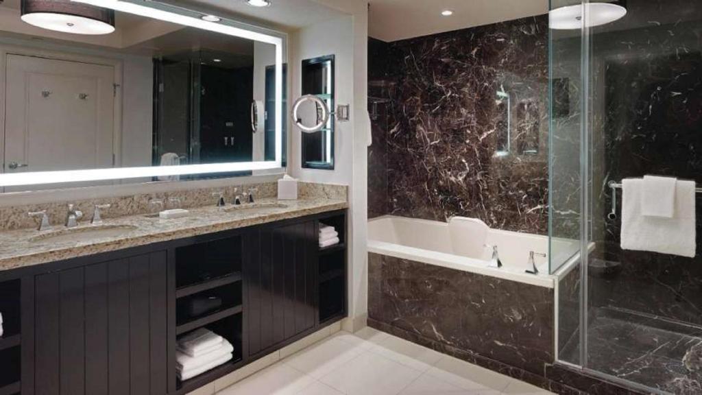 Delano Two Queen Suite