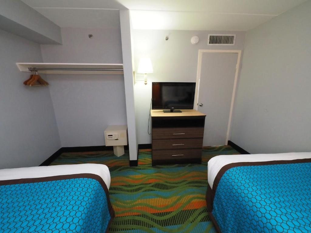 Oceanfront Suite – Higher Floor