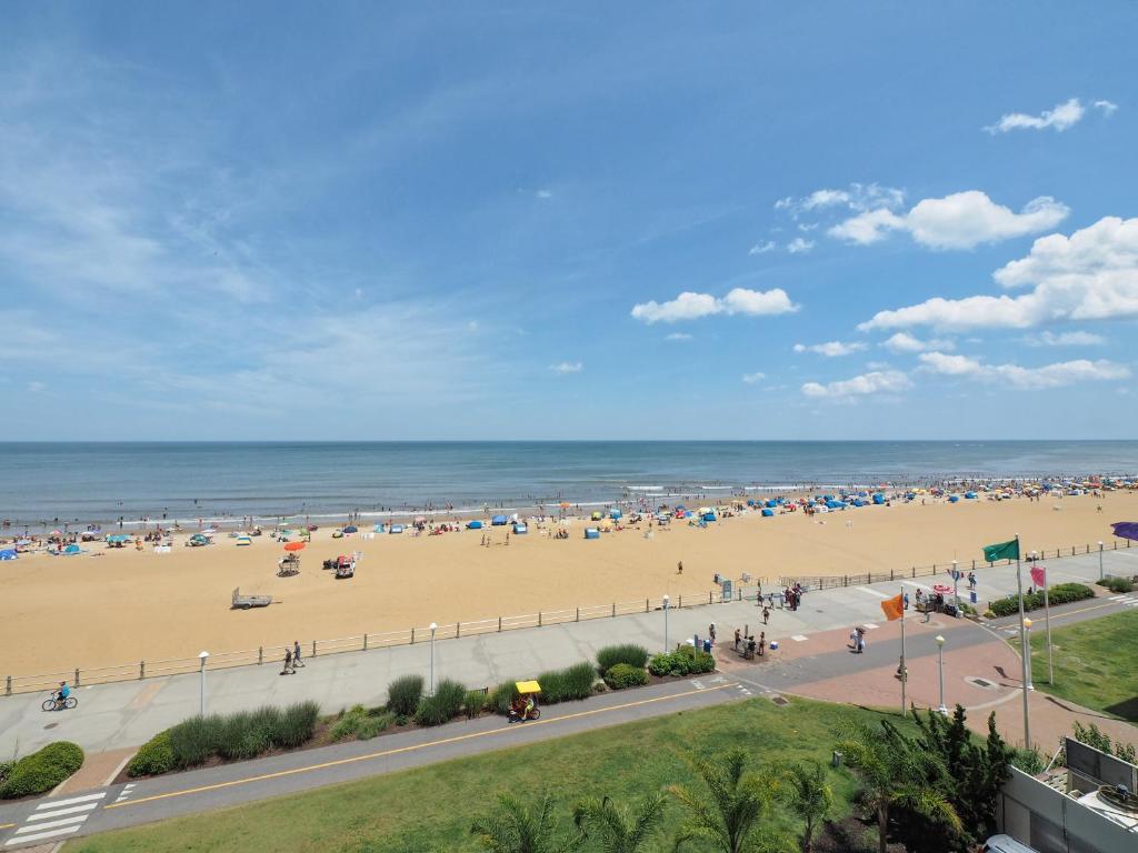 Oceanfront Suite – Lower Floor