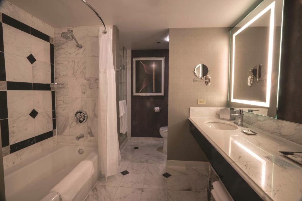 Executive King Suite