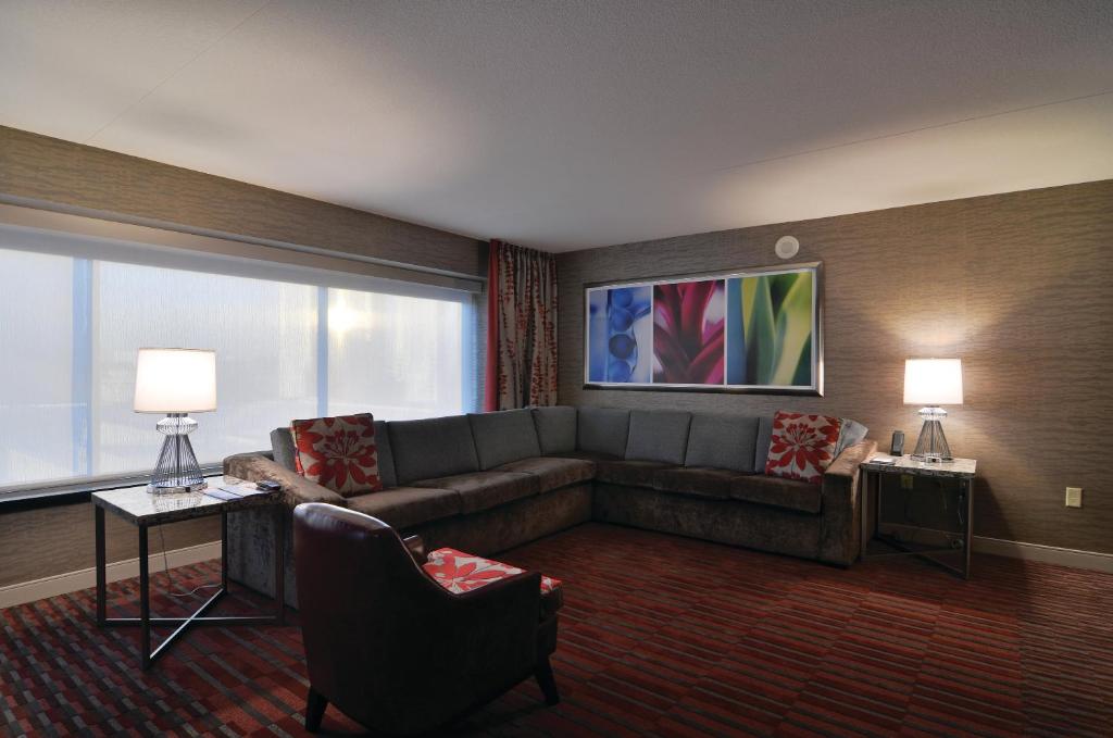 Tower One Bedroom Suite