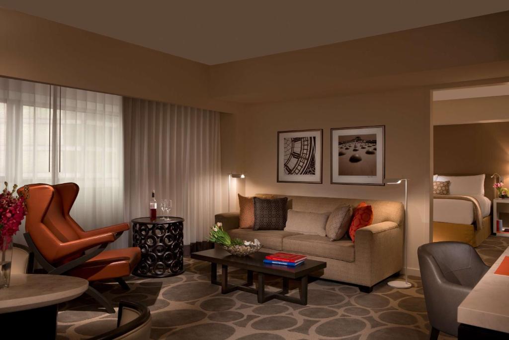 One Bedroom King Suite