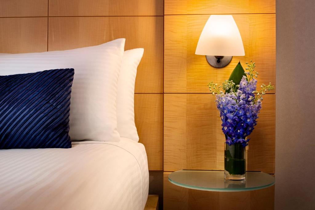 Executive Queen Room