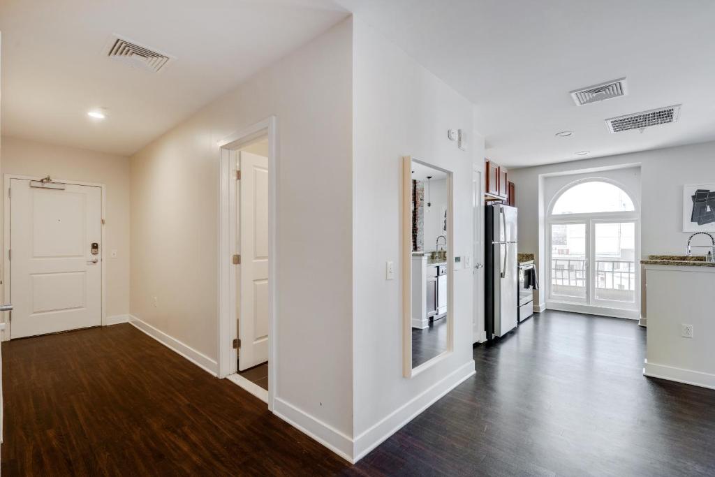 Two Bedroom Apartment City View