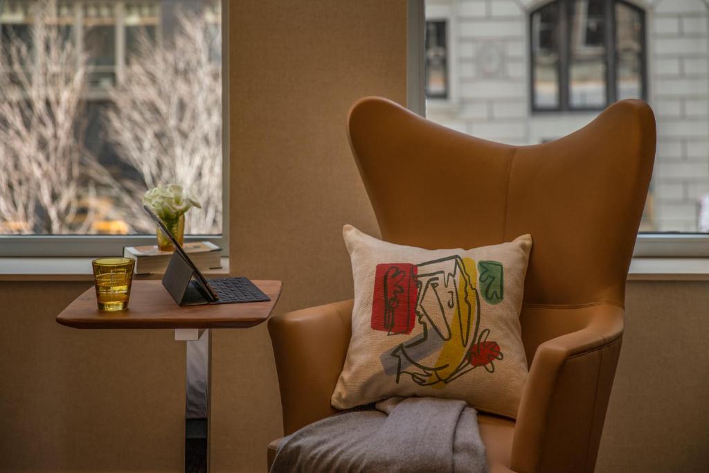 King Room – Disability Access