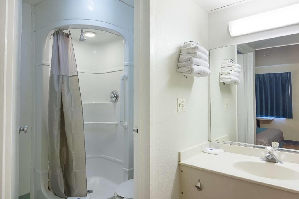 Double Room – Disability Access