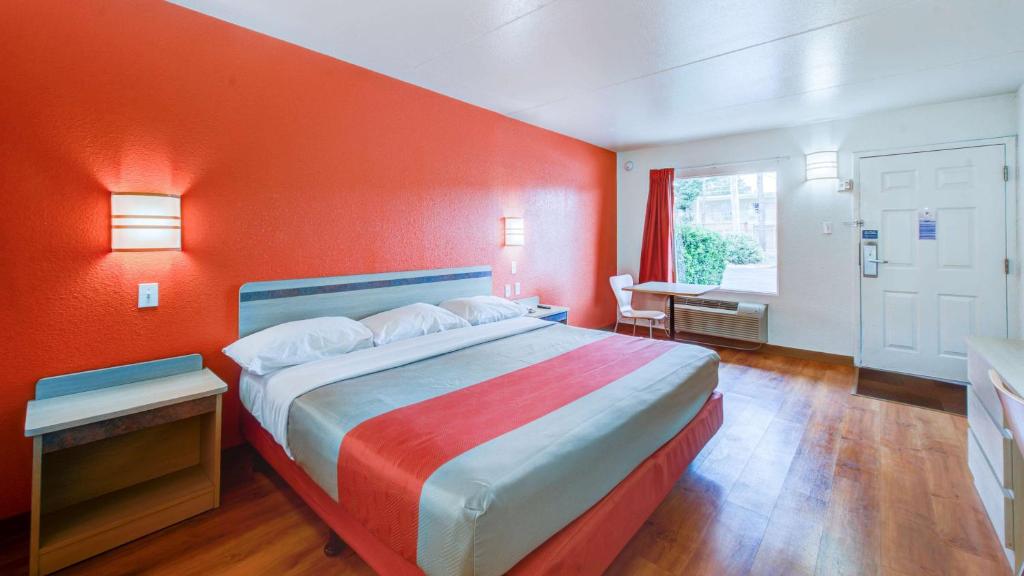 Quadruple Room – Disability Access