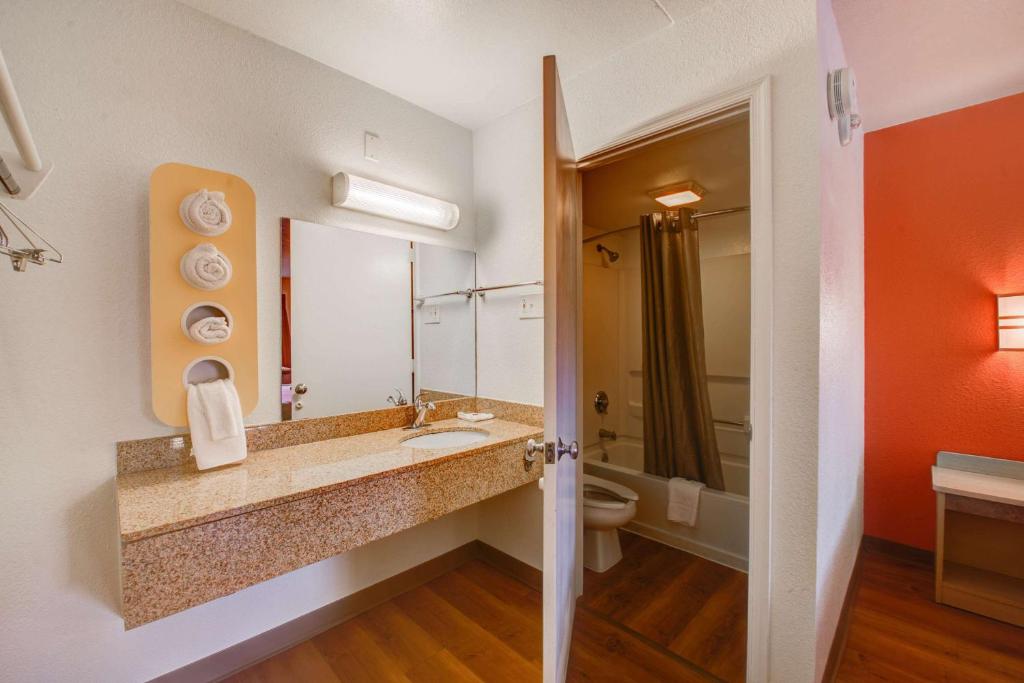 Quadruple Room – Disability Access