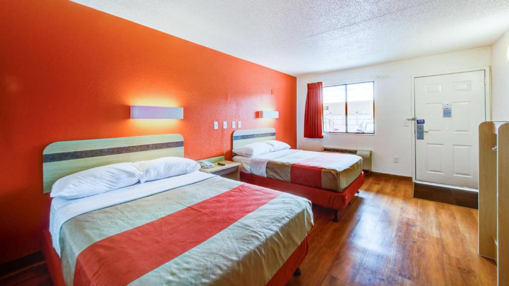 Quadruple Room – Disability Access