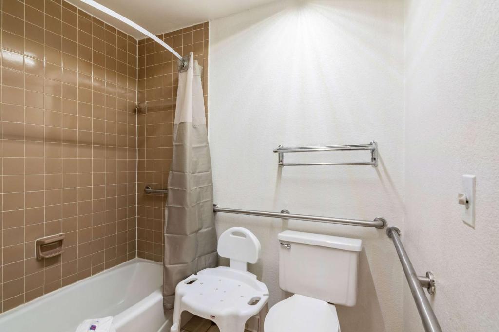 King Room – Disability Access